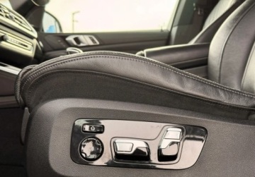 BMW X5 G05 M SUV M50d 400KM 2020 BMW X5 M I wlasciciel M Sport Gwarancja Bezwypadkowy FVAT23, zdjęcie 30