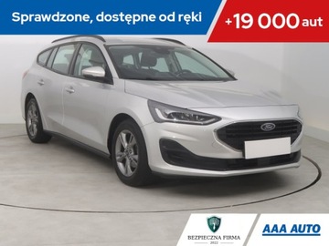 Ford Focus IV Hatchback Facelifting 1.0 EcoBoost 125KM 2022 Ford Focus 1.0 MHEV, Serwis ASO, Navi, Klima