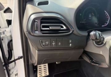 Hyundai i30 III Wagon Facelifting 1.5 T-GDI 48V 160KM 2024 Hyundai i30 1.5 T-gdi 160 PS N-LINE Full led 1.5 Benzyna 160KM, zdjęcie 15