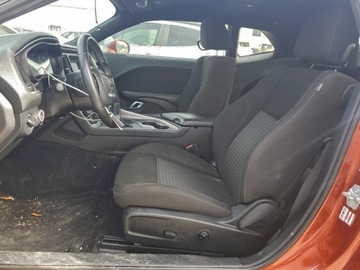 Dodge Challenger III 2021 Dodge Challenger Sxt 2021 3.6 Benzyna 303KM, zdjęcie 7