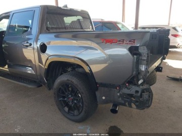 Toyota Tundra II 2025 Toyota Tundra Platinum 2025 3.4 Benzyna 389KM, zdjęcie 4