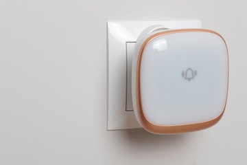 БЕСПРОВОДНОЙ ДВЕРНОЙ ЗВОНОК. ВОДОНЕПРОНИЦАЕМЫЙ ДВОЙНОЙ СВЕТ + ЗВУКОВОЙ ПРИЕМНИК