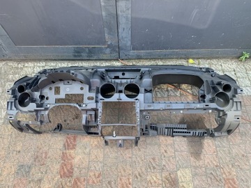 DESKA KONZOLA MITSUBISHI COLT CZ 09-13R