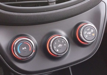 Opel Karl 1.0 Ecotec 75KM 2017 Opel Karl Zarejestrowany - benzypadkowy - benzyna - klimatyzacja Benzyna, zdjęcie 25