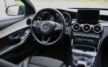 Mercedes Klasa C W205 Kombi 200 BlueTEC 136KM 2017 Mercedes-Benz Klasa C GWARANCJA, 2017r, LED, Asystent kolizji, Navi, Swiet, zdjęcie 10
