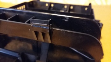 Каркас, корпус радиоприемника, консоль Mercedes CLK, W209 03-09, A2096890116