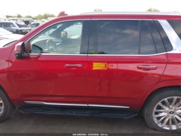 Cadillac Escalade III 2021 Cadillac Escalade Premium Luxury 2021 6.2 Benzyna 420KM, zdjęcie 2