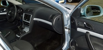 Skoda Octavia II Kombi 1.8 TSI 160KM 2010 SKODA OCTAVIA II FL 1.8 TSI 160 KM, zdjęcie 31