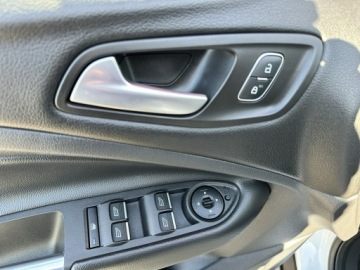 Ford Kuga II SUV Facelifting 1.5 EcoBoost 150KM 2018 Ford Kuga Alu I-ręka Navi Grzane fotele, zdjęcie 25