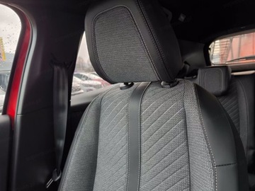 Peugeot 2008 II 2025 Od ręki - Allure 1.2 mHEV 145KM / Pakiet Navigation i Access, zdjęcie 6