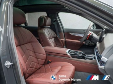 BMW Seria 7 G70 Sedan Plug-In 3.0 M60e 571KM 2025 BMW Seria 7 M760e xDrive 571 KM PHEV - Gotowy do Odbioru - Wnetrze BMW Gra, zdjęcie 22