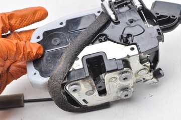 NISSAN X-TRAIL III T32 ZÁMEK DVEŘE LEVÝ ZADNÍ 2 PIN A3NS0-XJ