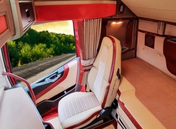 Чехлы на сиденья для грузовиков VOLVO FH4 FH5 MAGIC VELVET