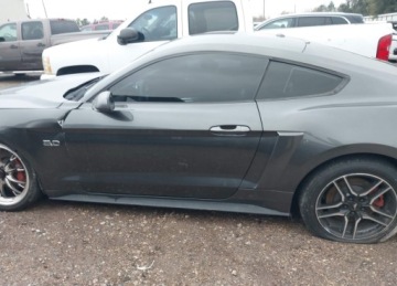 Ford Mustang VI 2019 Ford Mustang FORD MUSTANG GT 5.0 Benzyna 466KM, zdjęcie 5
