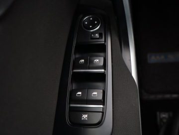 Kia Ceed III Kombi Facelifting 1.5 T-GDI 160KM 2022 Kia Ceed 1.5 T-GDI MHEV, Salon Polska, zdjęcie 17