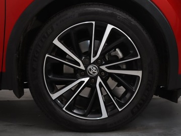 Toyota C-HR II SUV Plug-In 2.0 Hybrid Dynamic Force Plug-in  223KM 2024 Toyota C-HR 2.0 Plug-in, Salon Polska, zdjęcie 14