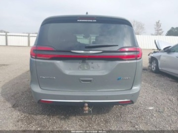 Chrysler Pacifica II 2023 Chrysler Pacifica Hybrid Touring L , 2023r., 3.6L 3.6 Hybryda Plug-in 260KM, zdjęcie 7