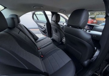 Mercedes Klasa E W213 Limuzyna 2.0 300d 245KM 2018 Mercedes-Benz Klasa E E 300D 245KM NAVI 75.000km virtual AUTOMAT LED perf, zdjęcie 16