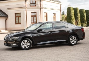 Skoda Superb III Liftback 1.6 TDI 120KM 2016 Skoda Superb 1.6TDI 120KM Ledy Navi Camera DSG Po Serwisie Bez Wkladu, zdjęcie 6