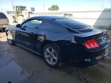 Ford Mustang VI 2017 Ford Mustang 2017, 3.7L, od ubezpieczalni, zdjęcie 1