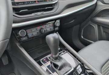 Jeep Compass II 2023 Jeep Compass 1.5 T4 mHEV Limited FWD SS DCT Bogaty FV23 1.5 Benzyna 130KM, zdjęcie 27