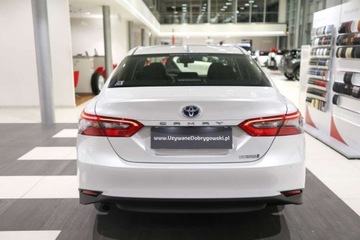 Toyota Camry IX Sedan 2.5 Hybrid Dynamic Force 218KM 2023 Toyota Camry 2.5 Hybrid Comfort CVT 2.5 Hybryda 218KM, zdjęcie 2
