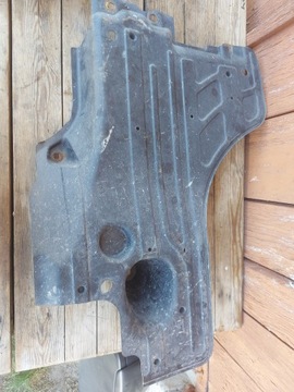 OSŁONA PODWOZIA PRAWY TYŁ TYLNA VOLVO XC60 I