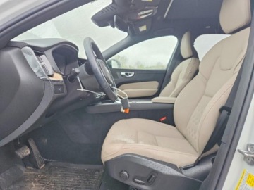 Volvo XC60 II 2026 Volvo XC 60 Plus 2026 2.0 Benzyna 247KM, zdjęcie 7