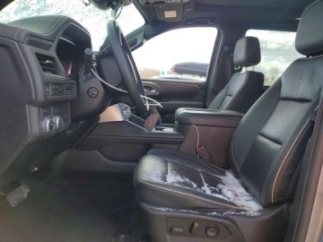  GMC Yukon Slt 2023 5.3 Benzyna 355KM, zdjęcie 9