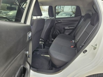 Suzuki Swift VI Hatchback 1.2 DualJet 90KM 2017 Suzuki Swift 1,2 benzyna 90KM, zdjęcie 7
