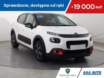 Citroen C3 III Hatchback 1.2 PureTech 82KM 2018 Citroen C3 1.2 PureTech, Salon Polska