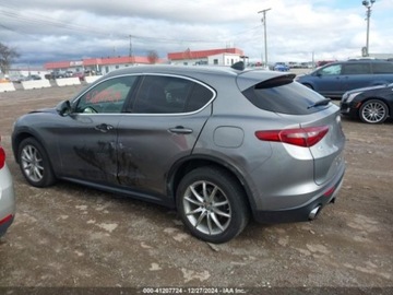 Alfa Romeo Stelvio SUV 2.0 Turbo 280KM 2018 Alfa Romeo Stelvio 2018 Alfa Romeo Stelvio Ti AWD 2.0 Benzyna 280KM, zdjęcie 4