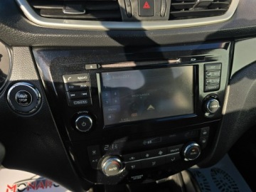 Nissan Qashqai II Crossover 1.6 dCi 130KM 2014 Nissan Qashqai TEKNA+ Napęd 4x4 1.6 dCi 130KM z, zdjęcie 20