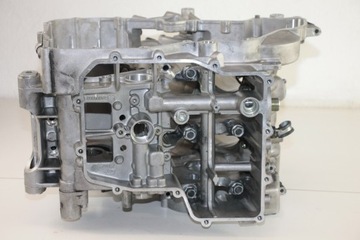 APRILIA RSV4 1000 CYLINDRY TŁOKI KARTER BLOK SILNIK