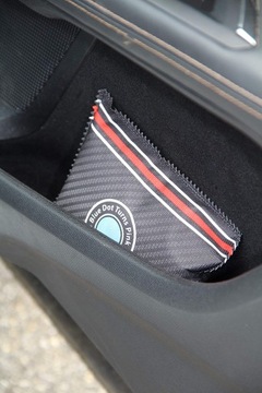 БОЛЬШОЙ ПОГЛОЩАТЕЛЬ ВЛАГИ, АВТОМОБИЛЬНАЯ СУШИЛКА