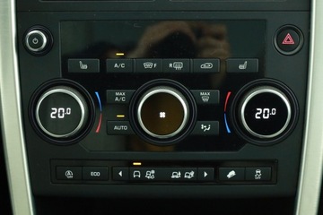 Land Rover Discovery Sport SUV 2.0 TD4 180KM 2018 Land Rover Discovery Sport TD4, Salon Polska, zdjęcie 13