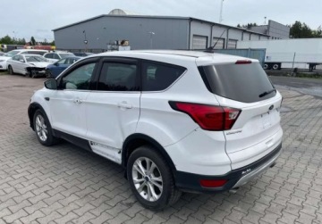 Ford Kuga III 2019 Ford Kuga Ford Kuga 2.0l 4x4 - Po akcyzie i oplatach Faktura 2.0 Benzyna, zdjęcie 2