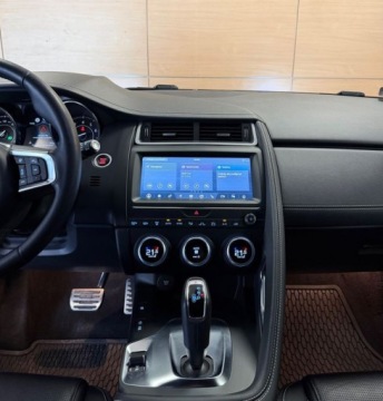 Jaguar E-Pace SUV 2.0 i4P 200KM 2018 Jaguar E-Pace Salon Polska FV 23 R CARS Warszawa 2.0 Benzyna 200KM, zdjęcie 16