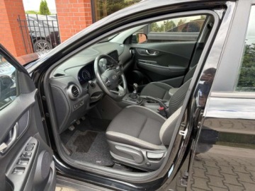 Hyundai Kona I Crossover 1.0 T-GDI 120KM 2019 Hyundai Kona 1.0 benzyna 120 KM 6 biegow zadbany mozliwa zamiana, zdjęcie 13
