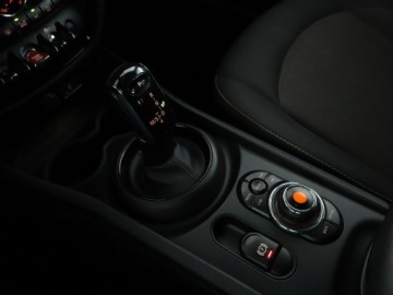 Mini Clubman F54 Kombi 1.5 102KM 2020 Mini Clubman Automat Pepper Klimatronik Tempomat, zdjęcie 26