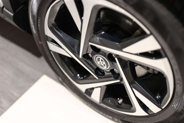 Toyota C-HR I Crossover Facelifting 2.0 Hybrid Dynamic Force 184KM 2023 Toyota C-HR 2.0 Hybrid Style 2.0 Hybryda 184KM, zdjęcie 20