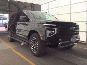 Chevrolet Suburban GMT900 2025 Chevrolet Suburban Z71 2Z7 2025 5.3 Benzyna 355KM, zdjęcie 6