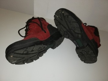 Zimowe buty Pomar z Gore-tex. Rozmiar 40.