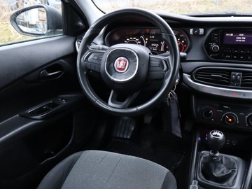 Fiat Tipo II Sedan 1.4 95KM 2017 Fiat Tipo 1.4 16V, Salon Polska, GAZ, Klima, zdjęcie 6