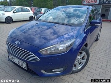Ford Focus III Kombi Facelifting 1.0 EcoBoost 100KM 2017 Ford Focus Ford Focus 1.0 EcoBoost Gold X ASS Benzyna 100KM, zdjęcie 2