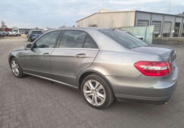 Mercedes Klasa E W212 Limuzyna Facelifting 350 306KM 2013 Mercedes-Benz Klasa E 2011 Mercedes-Benz E-Klasa 350 na placu w POLSCE po, zdjęcie 6