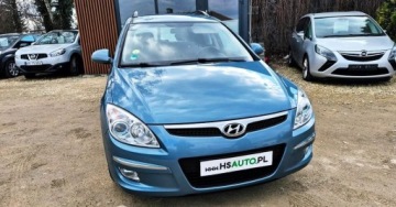 Hyundai i30 I CW Facelifting 1.6 DOHC CVVT 126KM 2010 Hyundai i30 BENZYNA KLIMATYZACJA super okazja polecamy 1.6 Benzyna, zdjęcie 4