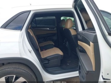 Volkswagen 2024 Volkswagen Atlas Cross Sport, 2024r., 2.0L 2.0 Benzyna 269KM, zdjęcie 9