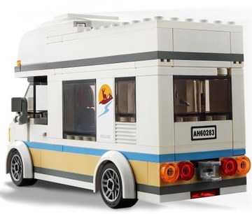 Туристический кемпер LEGO City 60283