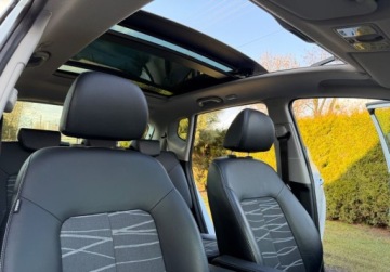 Kia Venga Mikrovan 1.4 DOHC CVVT 90KM 2015 Kia Venga 1.4 90KM Navi Panorama Kamera KEY Bezwypadkowy Dla wymagajacy, zdjęcie 34